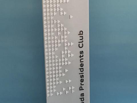 Pokale, Awards & Ehrentafeln – Arbeitsbeispiel 1 von GFT Witt, München